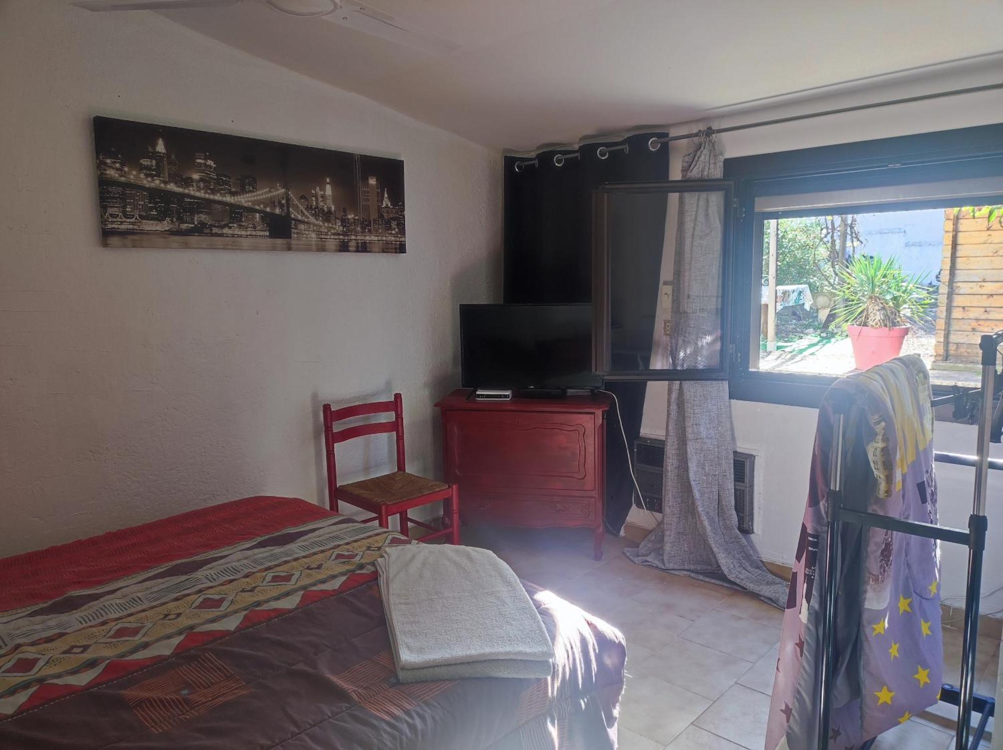 Apartamento Ingrid Mary Nimes Habitación foto